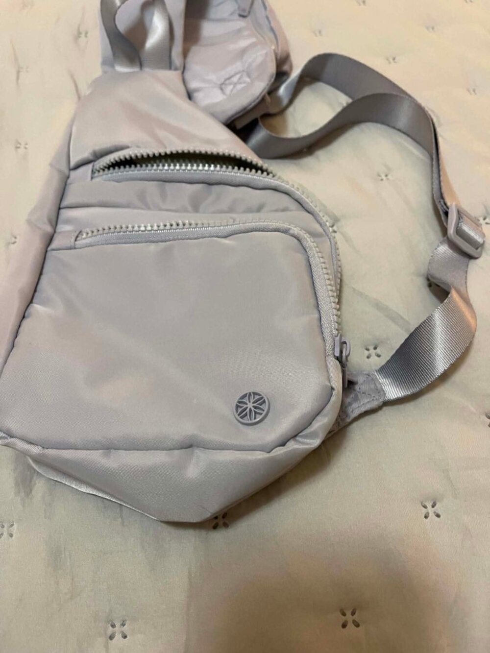 Gaiam Sling Bag | Light Blue Gray | Adjustable Crossbody | Gym Travel - Picture 7 of 10